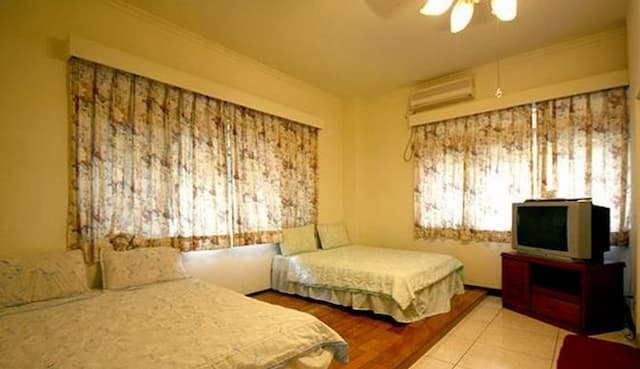 【四人套房-2】