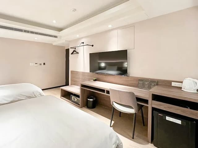 皇家玫瑰旅館 l 中山館-精品雙床間-4