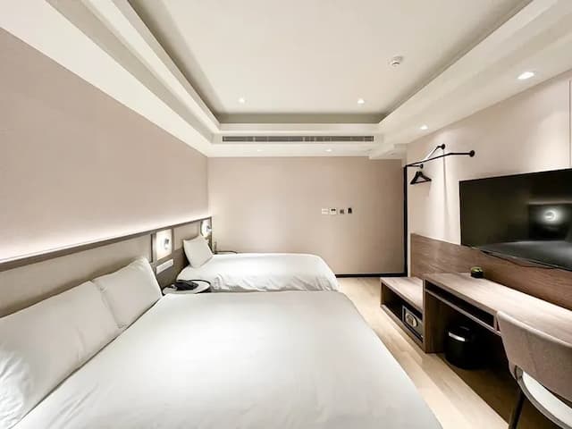 皇家玫瑰旅館 l 中山館-精品雙床間-2