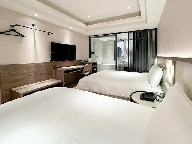 皇家玫瑰旅館 l 中山館-精品雙床間-3