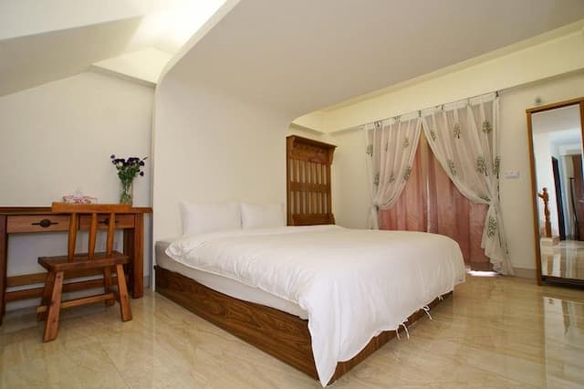 Happiness Light House-Five-person room-1