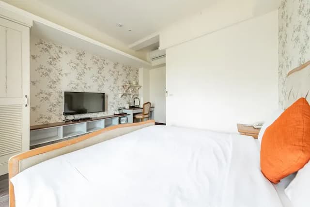 墾丁後灣 南法風情海景民宿｜近海洋生物博物館-山景雙人房-4