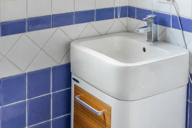 墾丁後灣 南法風情海景民宿｜近海洋生物博物館-山景雙人房-15