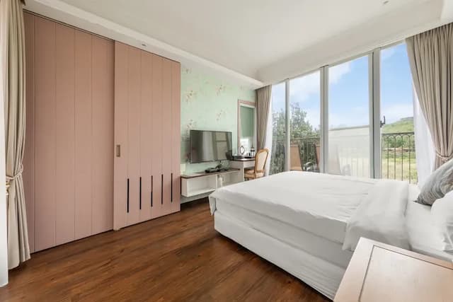 墾丁後灣 南法風情海景民宿｜近海洋生物博物館-豪華雙人房-附浴缸-4