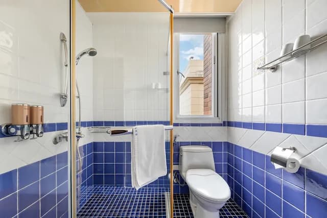 墾丁後灣 南法風情海景民宿｜近海洋生物博物館-海景豪華雙人房-附陽台-11