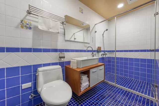 墾丁後灣 南法風情海景民宿｜近海洋生物博物館-豪華四人房-8