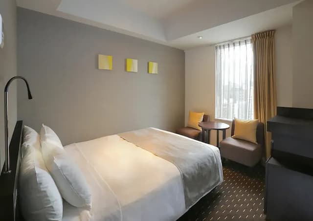 セミダブルルーム