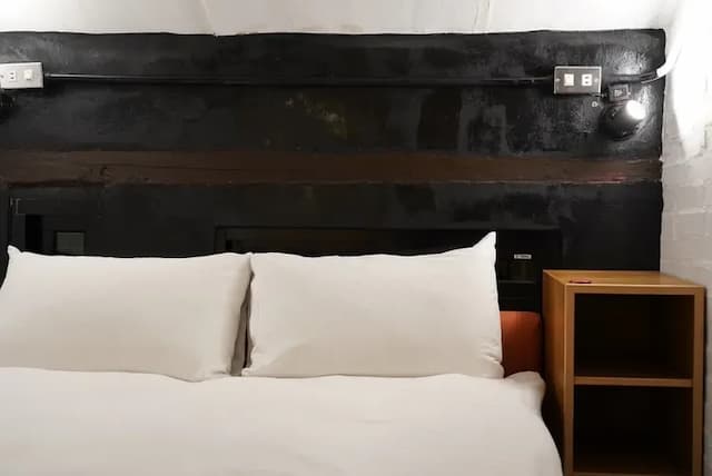 정싱 옌핑 홈스테이  (Zhengxing Yanping Homestay)-economy- Louzhonglou Double Room-8