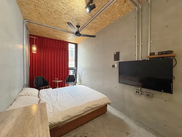 K ゴールド-Street view double room-3