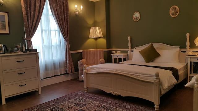 上萊茵莊園-皇后三人房2C-2