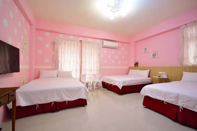 英倫爵士｜寵物可入房-六人房-1