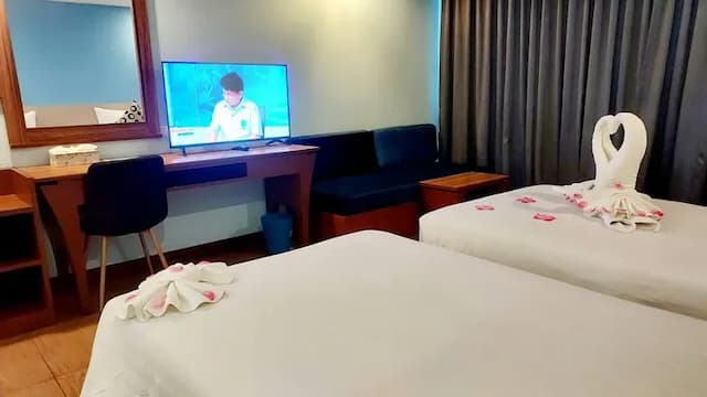 Saisawan Beach Resort Pattaya-Deluxe Sea View-14