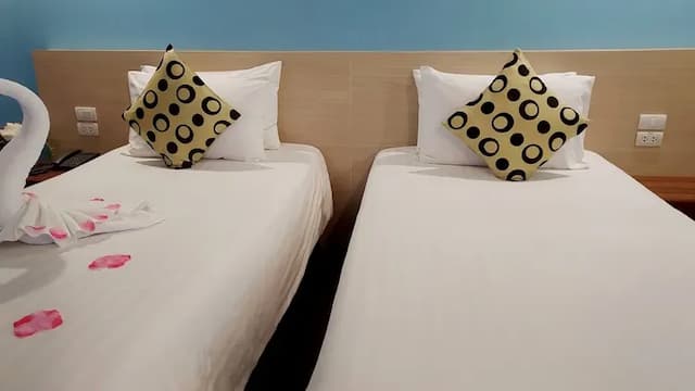 Saisawan Beach Resort Pattaya-Deluxe Sea View-15