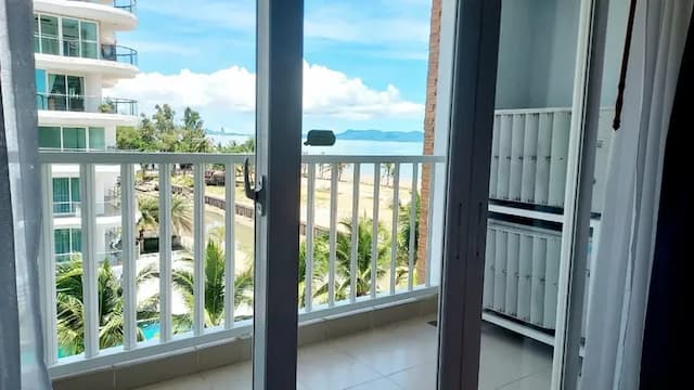 Saisawan Beach Resort Pattaya-Deluxe City View-1