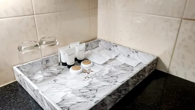 Saisawan Beach Resort Pattaya-Deluxe City View-12