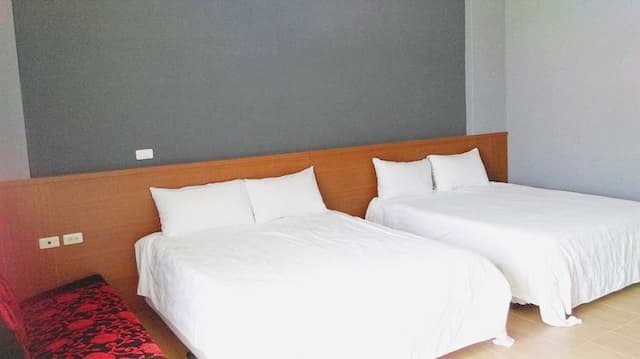 Magic Butterfly-Standard quadruple room-1