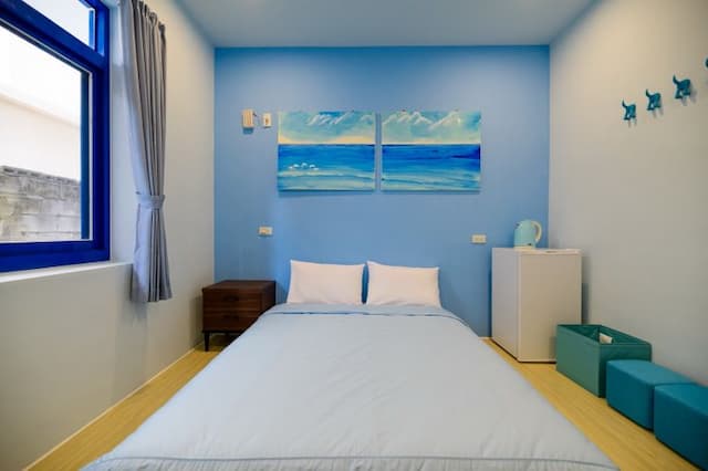 Summer Sea Hostel-Dolphin room-5