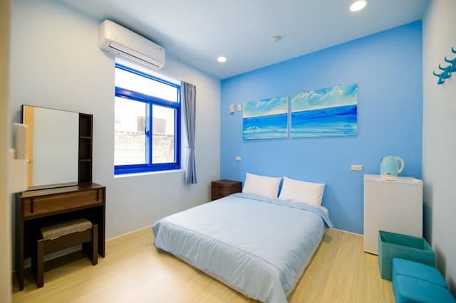 Summer Sea Hostel-Dolphin room-6