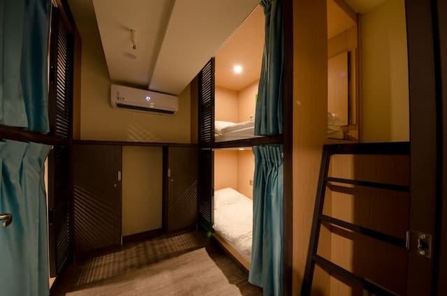 Loosha Hostel-One bed in a mixed dormitory(8 people)-3
