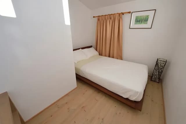 ロフトのセミダブルベッド