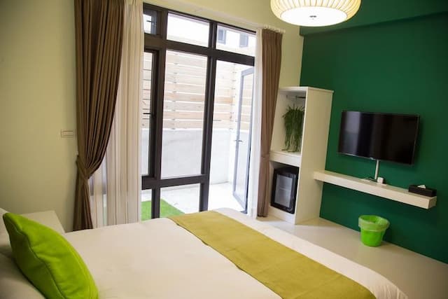 BUDDY 35-Double room (one big bed)-4