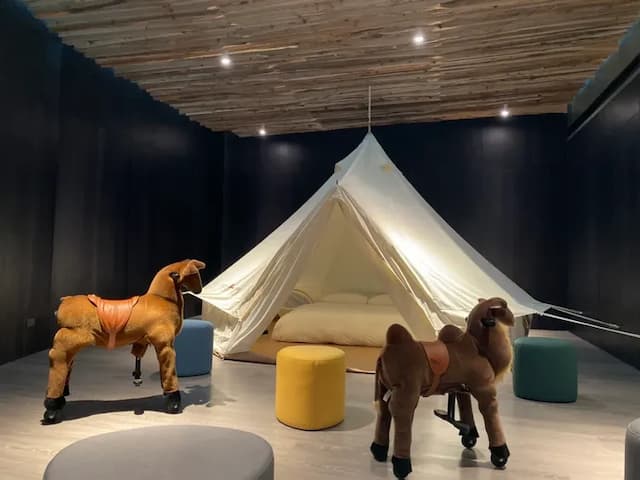 風華渡假旅館｜房內泳池、親子友善-晶鑽風華-帳篷四人房-2