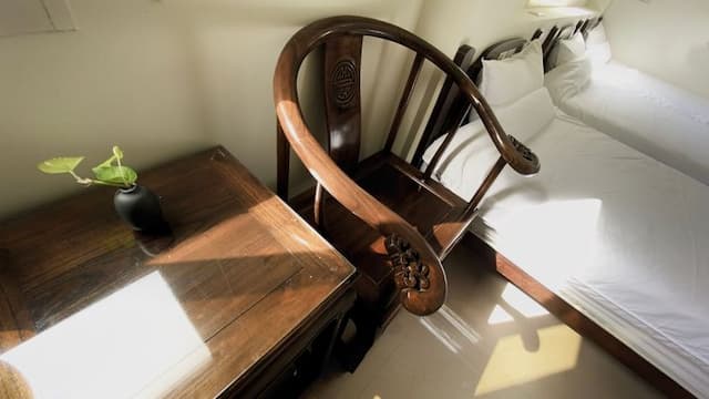 Golden Gate Dream House-Family Room with Private Bathroom-1