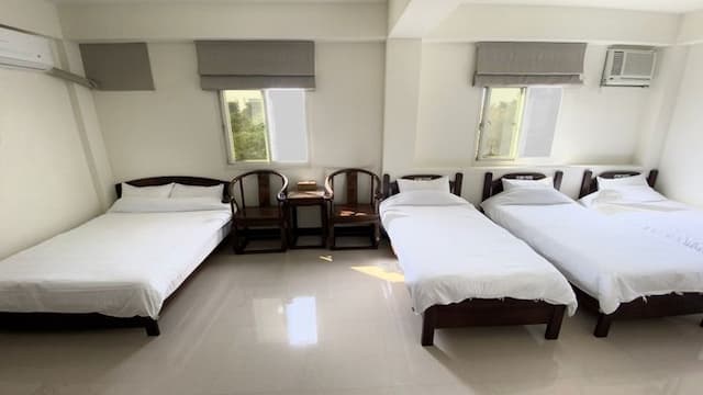 Golden Gate Dream House-Family Room with Private Bathroom-5