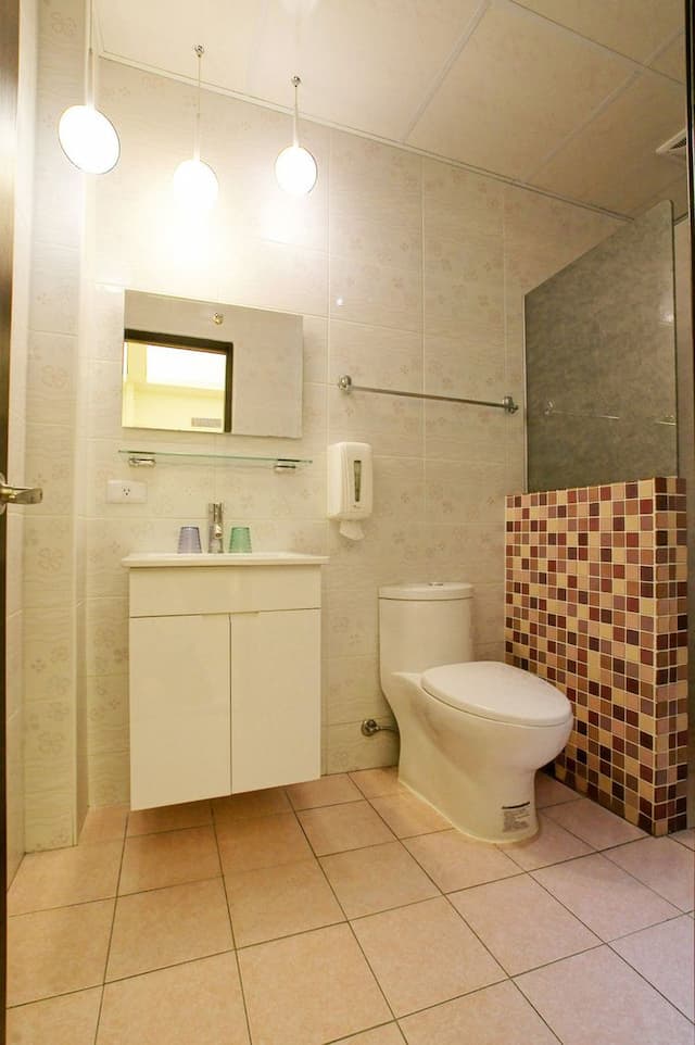 台東威尼斯民宿-愛麗絲標準雙人房(無窗)-5