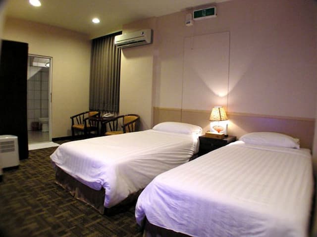 阿里山月灣Villa | 可選購10-12人包棟-標準月灣兩人房-2