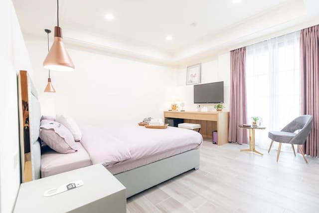 期遇度假會館-高級雙人房-附陽台-305、306、307-8