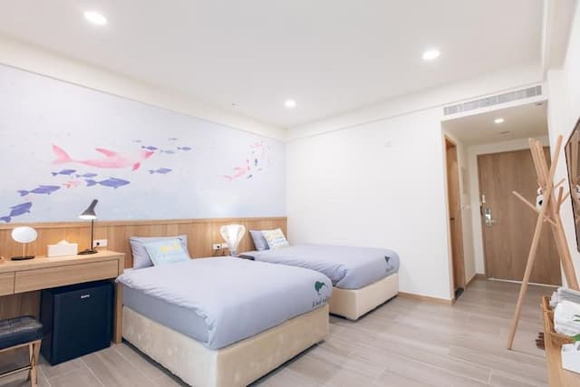 期遇度假會館-高級雙床房-附陽台-301、302-4