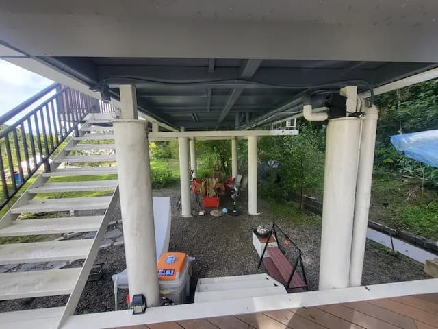 太空艙下方烤肉區