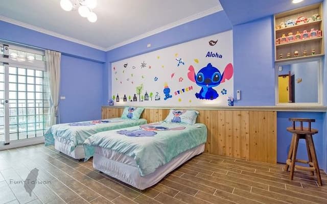 Hobby 8 Elevator-Double or twin room-1