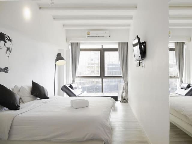 【網美打卡首選】3HOWw旅宿｜近Terminal 21 百貨-豪華房-1