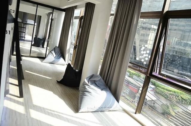 【網美打卡首選】3HOWw旅宿｜近Terminal 21 百貨-混合膠囊客房-3