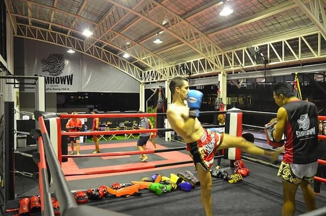 【網美打卡首選】3HOWw旅宿｜近Terminal 21 百貨-10人女性背包客房-6