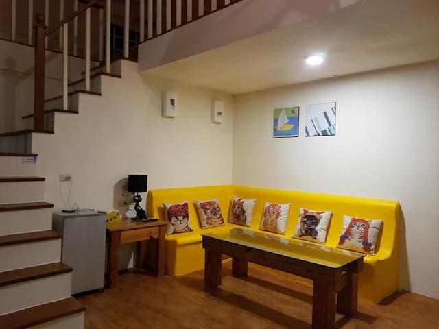 貓兒散散步 l 寵物友善-八人套房-3