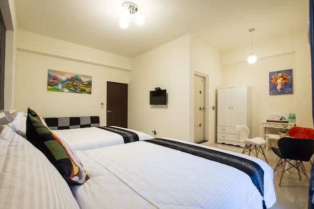 Find a nest-Happy Quadruple Room-6