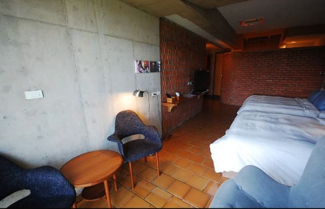 光現旅宿-霞光四人房-4