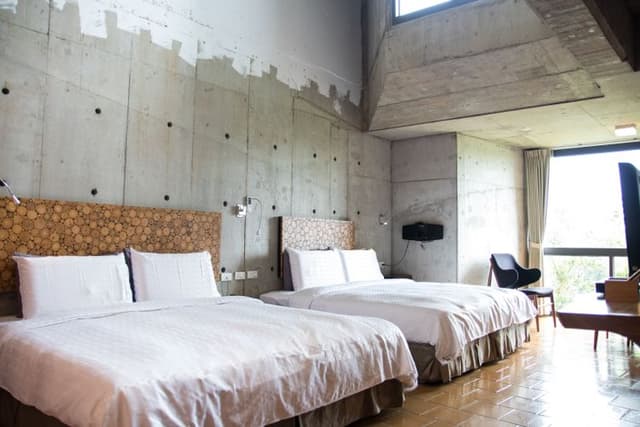 光現旅宿-霞光四人房-1