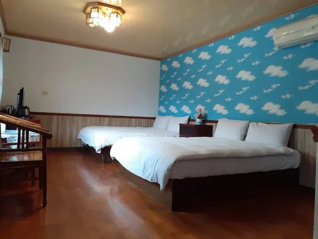 鄉村休閒農莊-大採光四人房-1