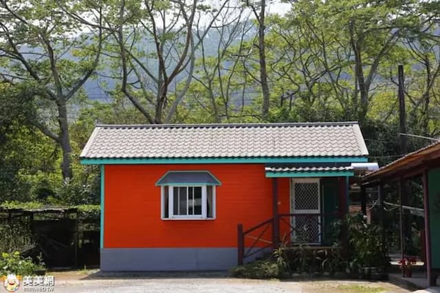 鄉村休閒農莊-大採光四人房-2