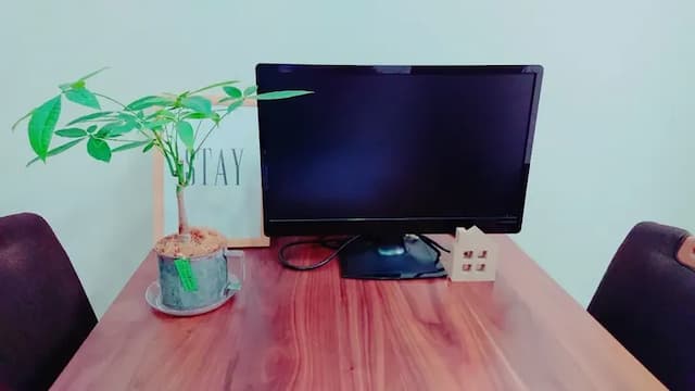 ダイニングテーブル