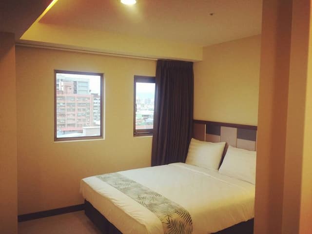 Greeninn Hotel| specials on sale!!Near MRT Station and Night Market Location Apartment Hotel-Double room-5