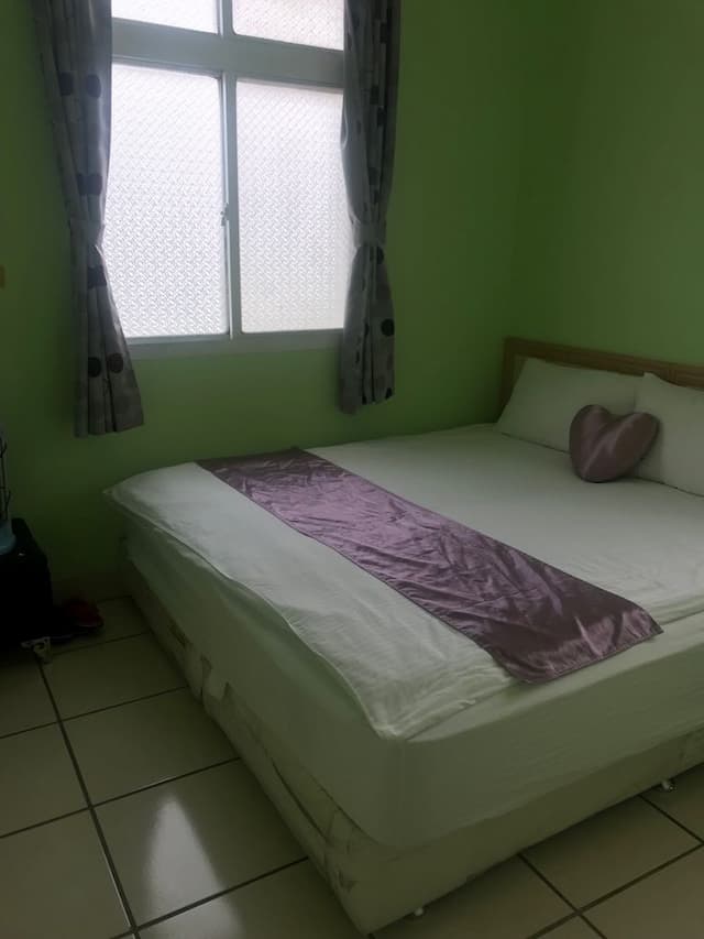 Golden Gate W Series Homestay-Cozy double room-7