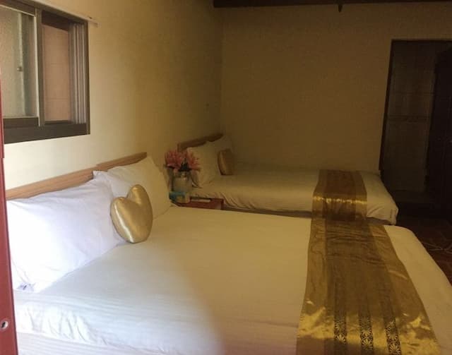 Golden Gate W Series Homestay-Quadruple room-3