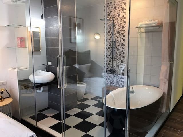 La Fleur BnB & Restaurant-Fashion Suite-3