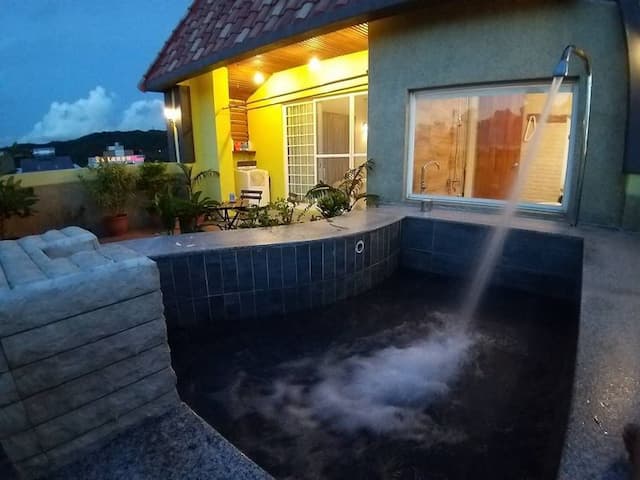 Roof Top Villa with Private Pool