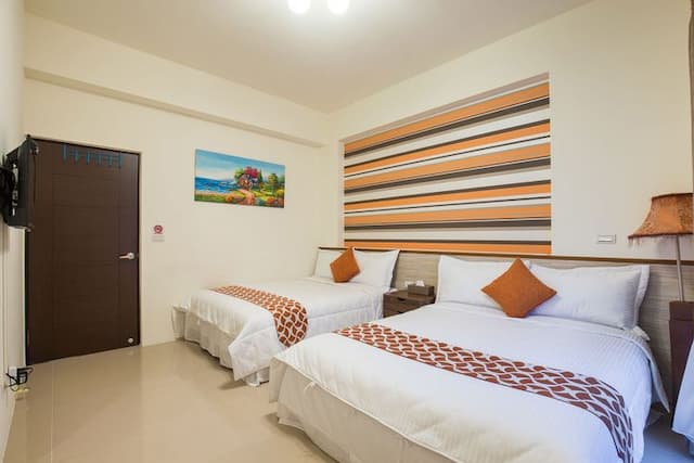 Find a nest-Romantic quadruple room-1